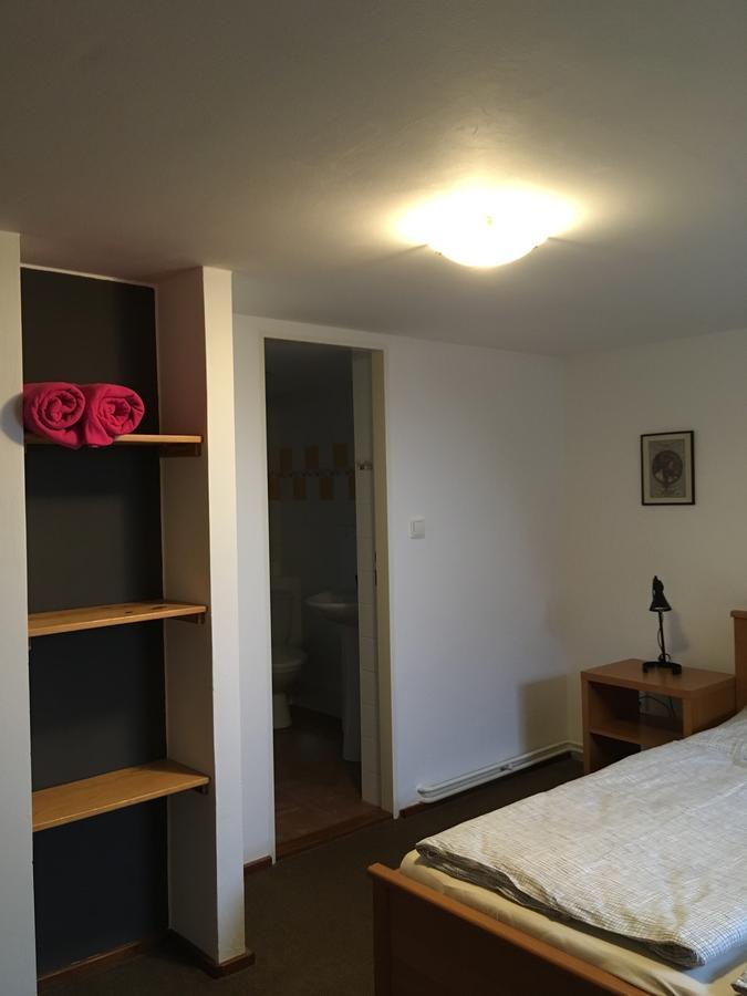 Ubytovani Doma Hotel Tisá Екстериор снимка