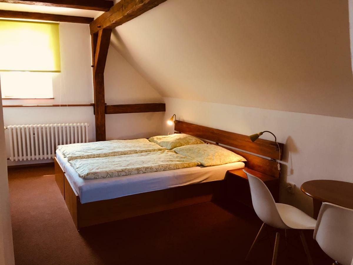Ubytovani Doma Hotel Tisá Екстериор снимка